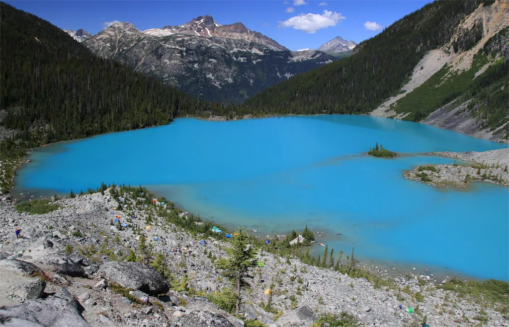 Guide to Hiking Joffre Lakes: Vancouver’s Premier Trail