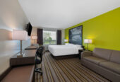 Super 8 by Wyndham Winnipeg East MB