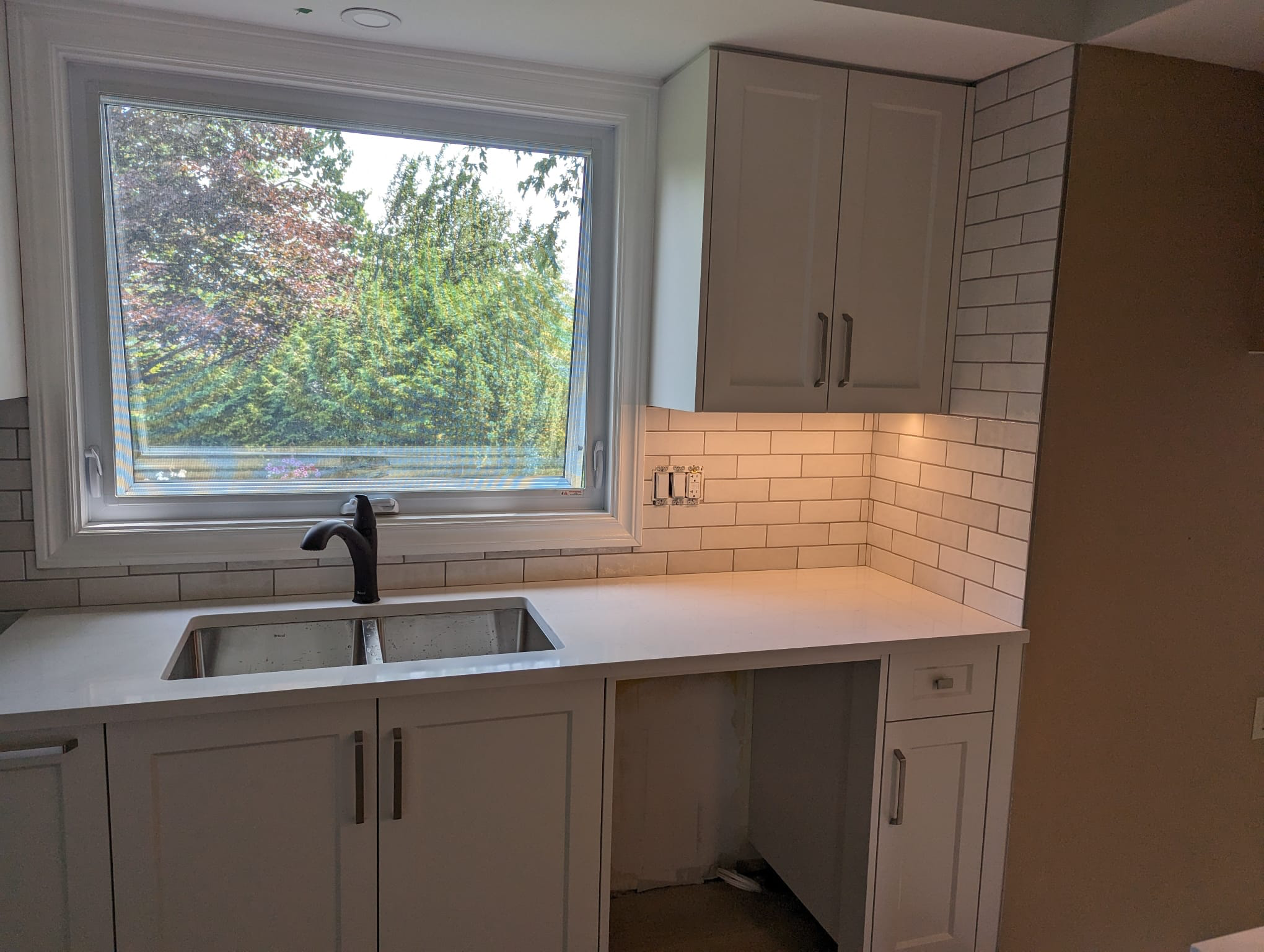 Major Renovation and Tiling Inc