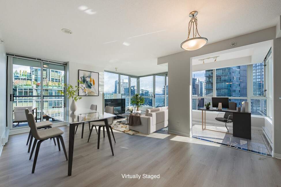 2 Bedroom Apartment at Coal Harbour