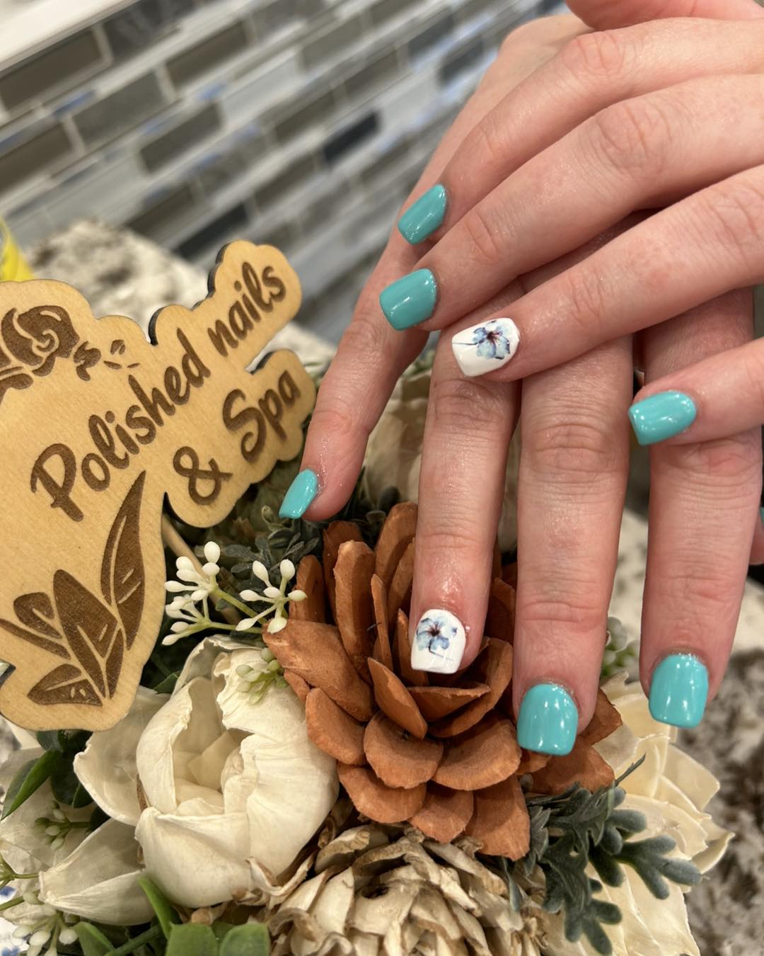 Polished Nails & Spa