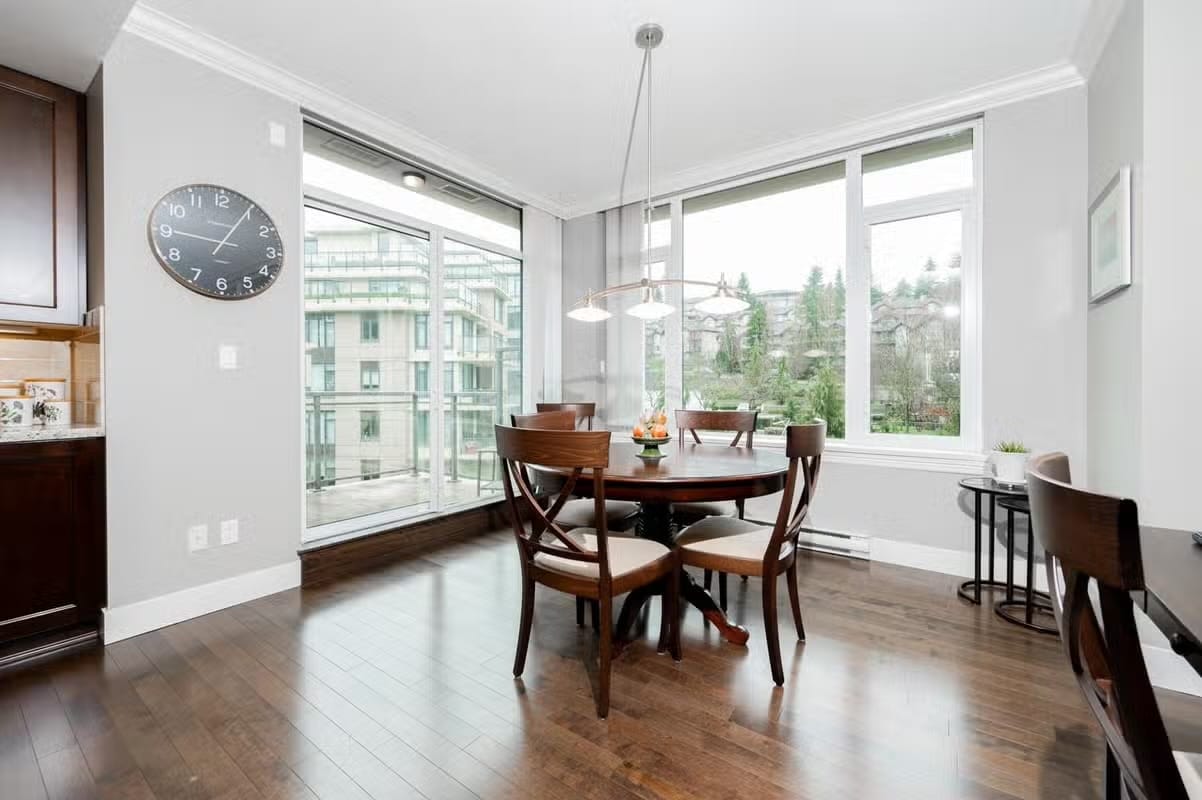 2 Bed 2 Bath PARKWAY BOULEVARD