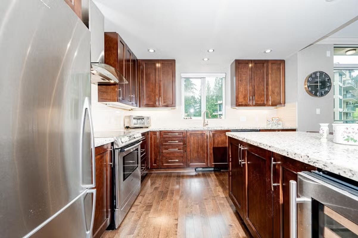 2 Bed 2 Bath PARKWAY BOULEVARD