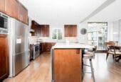 2 Bed 2 Bath PARKWAY BOULEVARD
