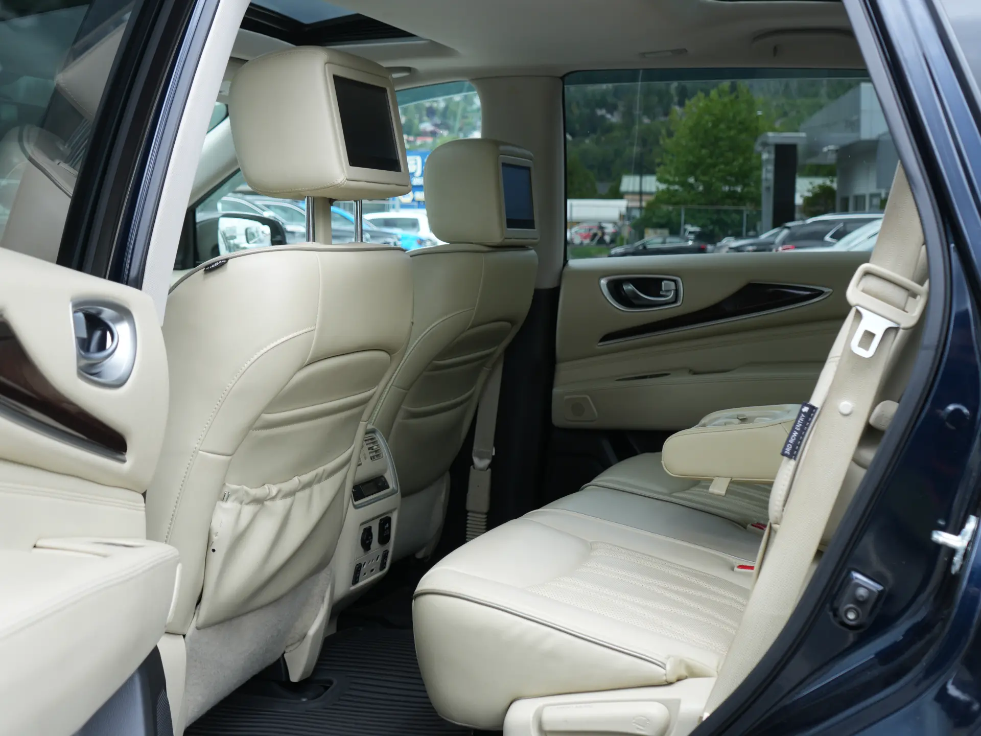 Used 2019 INFINITI QX60 PURE