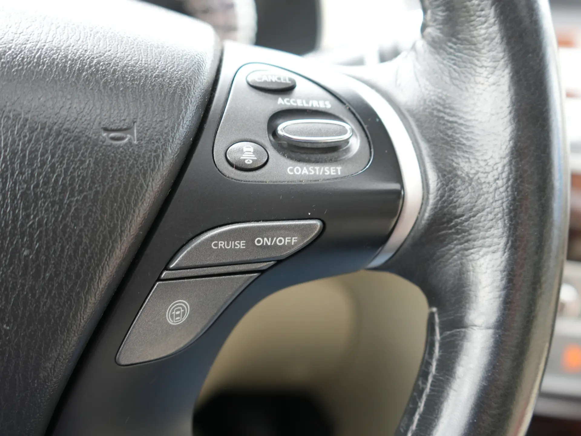 Used 2019 INFINITI QX60 PURE