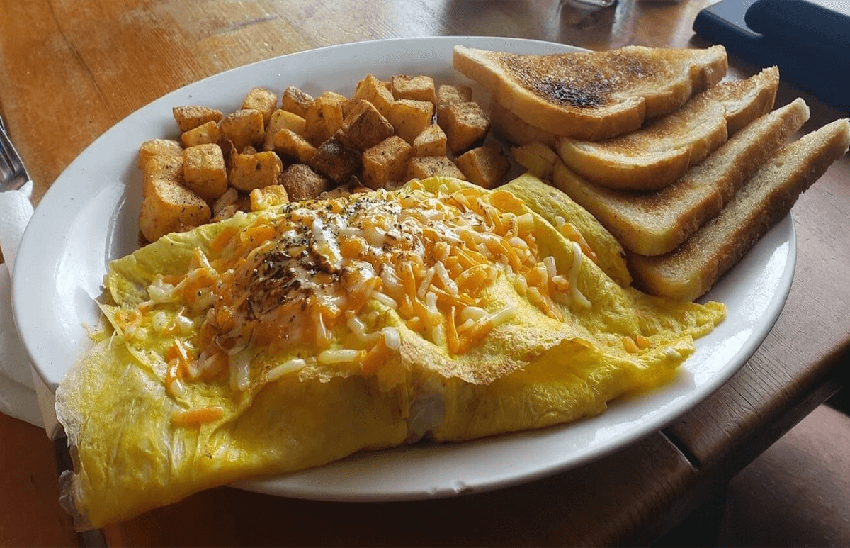 Mission Horse Brunch Restaurant