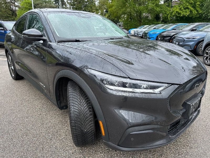 2021 Ford Mustang Mach-E Select COMFORT & APPEARANCE PACKAGES