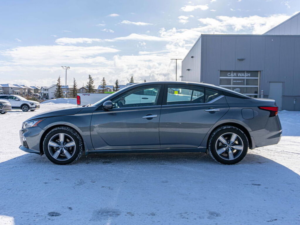 2022 Nissan Altima 2.5 SE