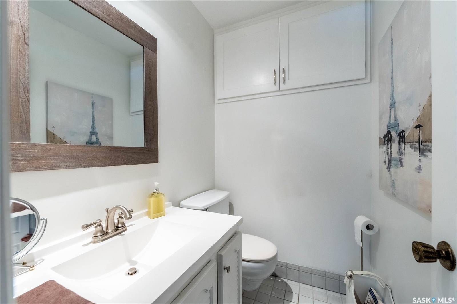 64 Bluebell CRESCENT Moose Jaw, SK S6J 1A2