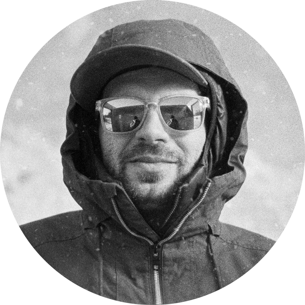 NIK RAVE Photography | Weddings Families Events Portraits Studio Work