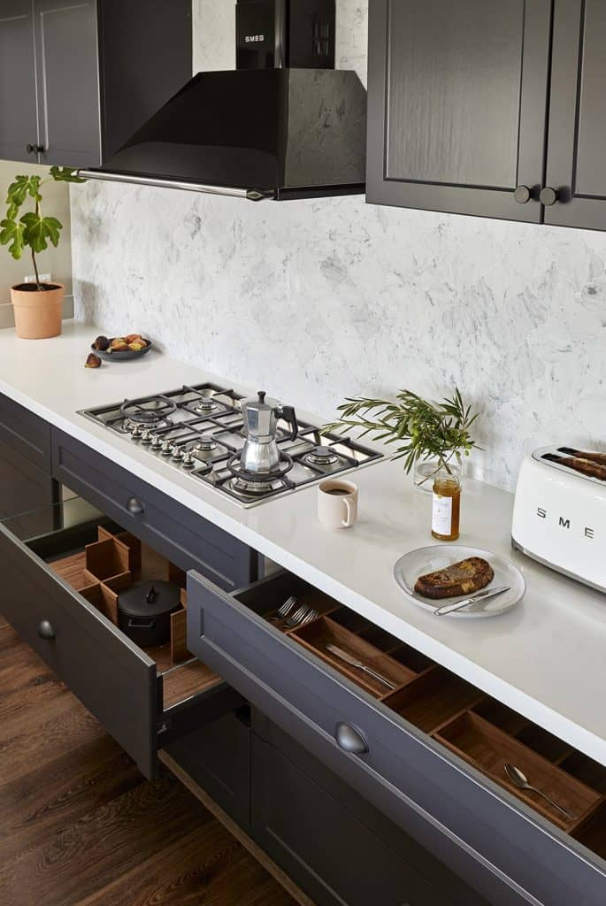 Canadian Flooring & Renovations