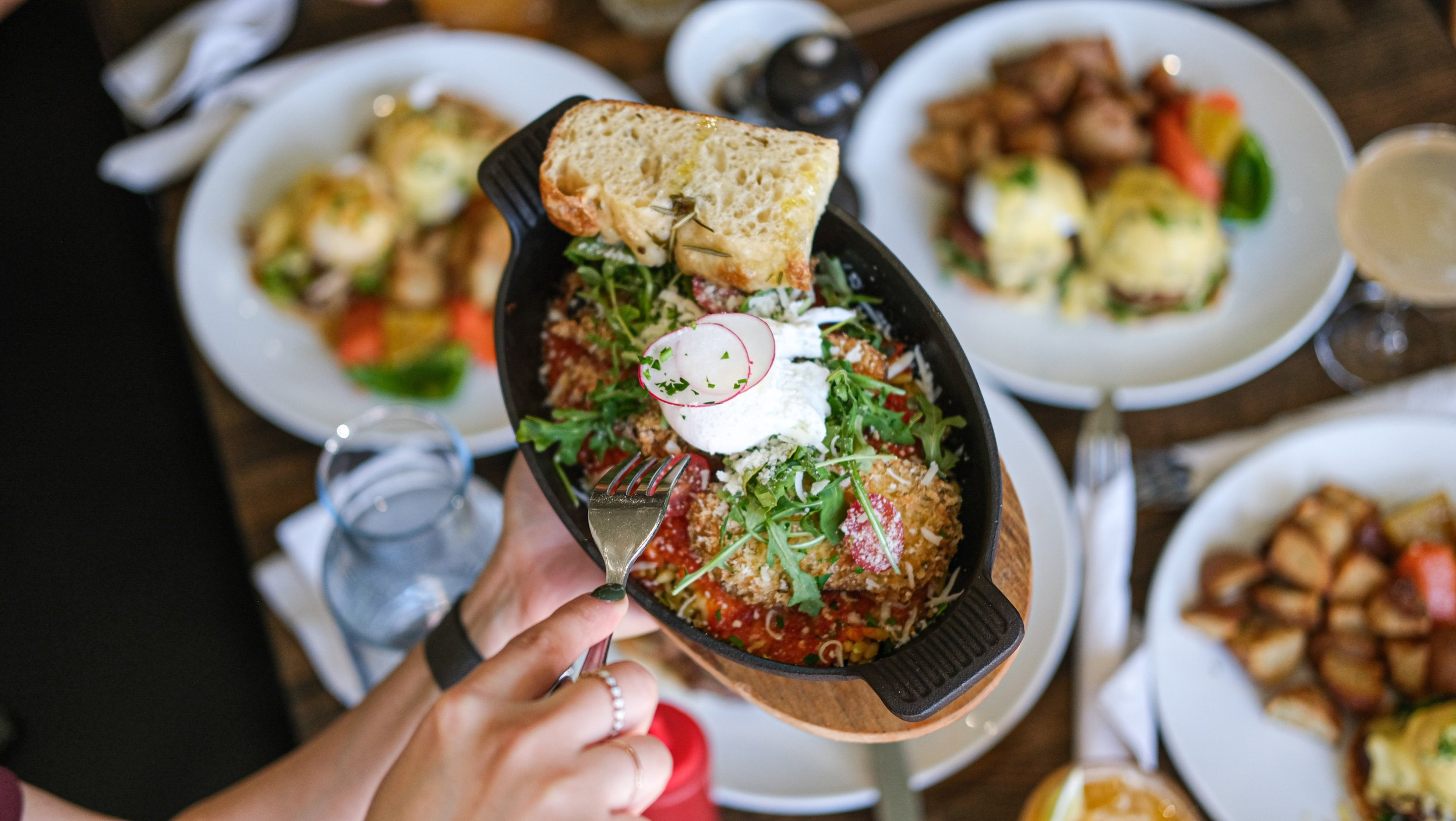 Breakfast Table South Granville