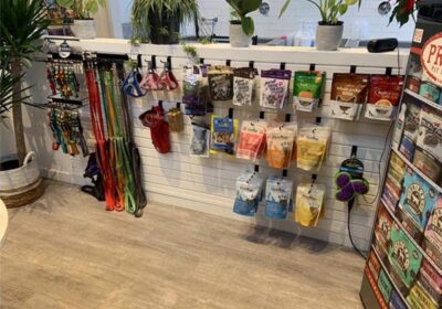 bentleys-retreat-shop-front