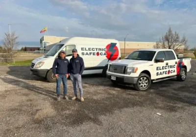 ElectricSafe-Team-in-Hamilton-1536×1152-1-768×576-1